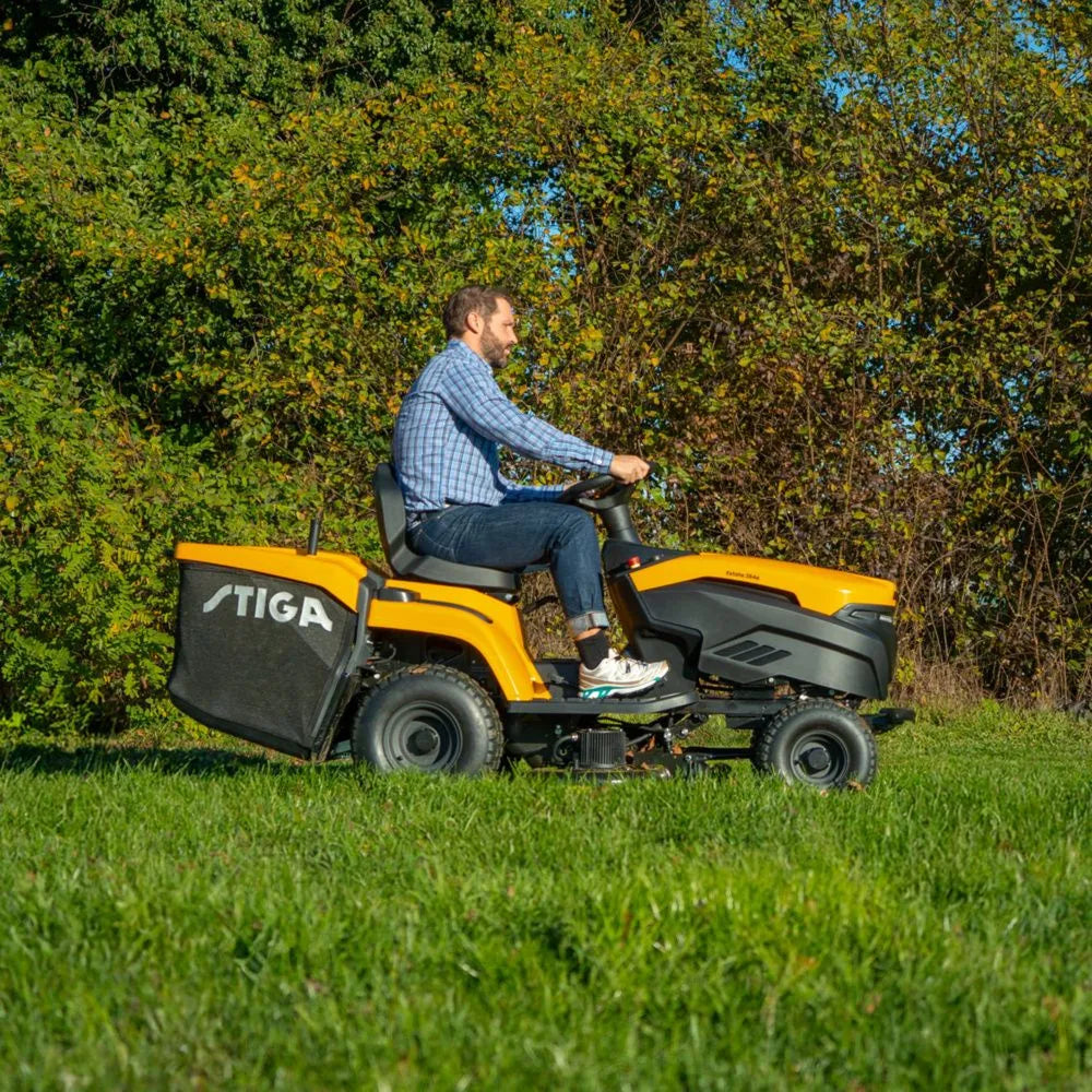 STIGA Estate 384e Battery Garden Tractor