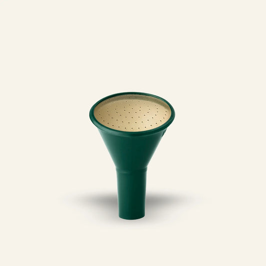 Haws Fine As Rain coarse spray round rose with brass faceplate and rubber socket