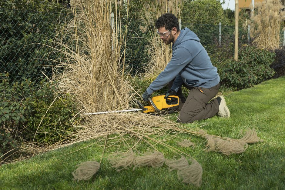 Stiga HT 100e Cordless Hedge Trimmer