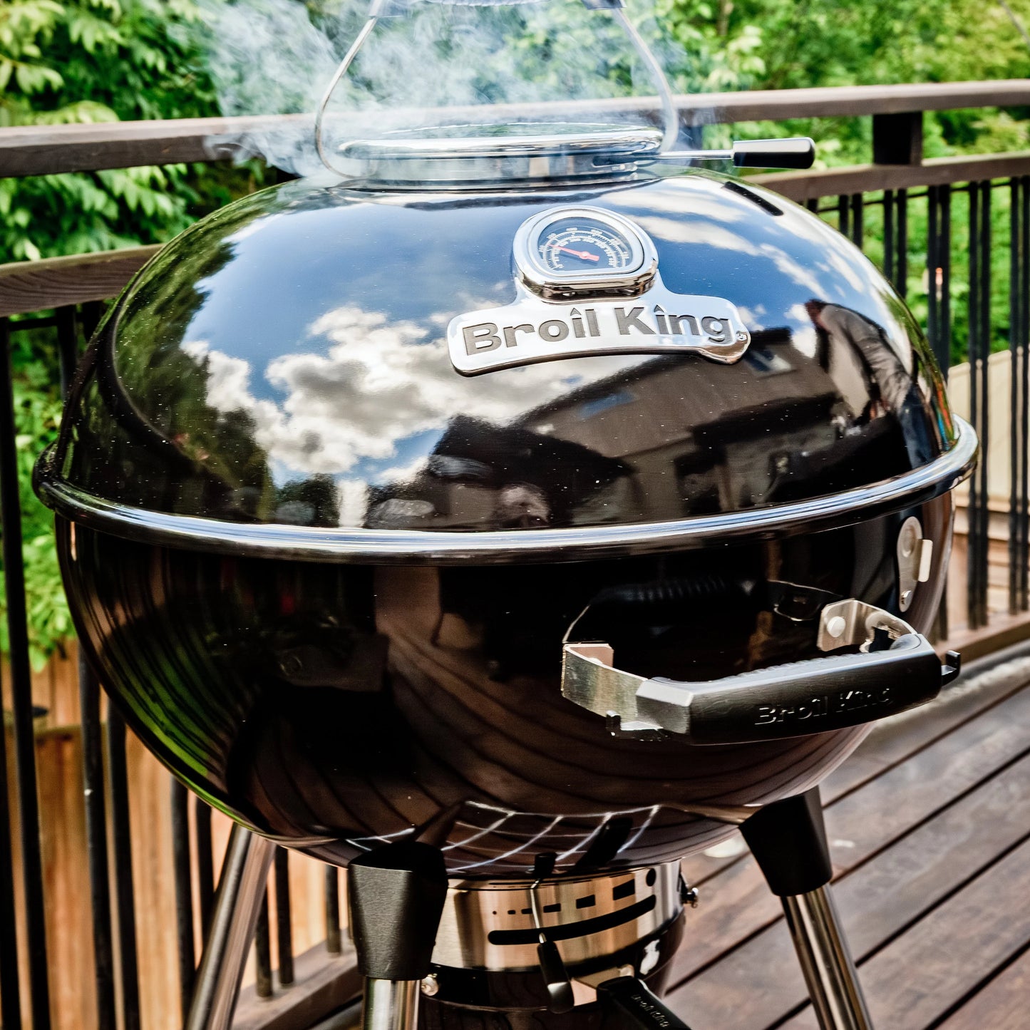 Broil King Crown Kettle Charcoal Grill 57cm