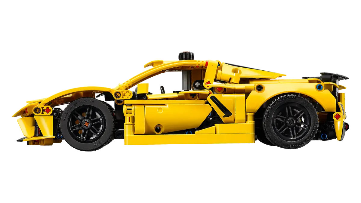 LEGO Technic Chevrolet Corvette Stingray 42205