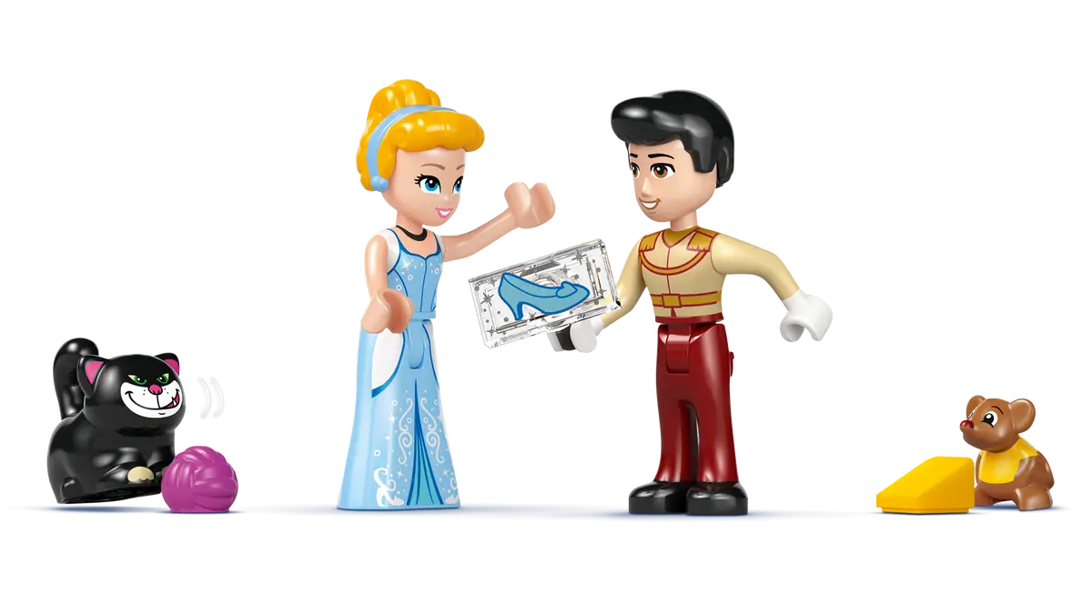 Lego Disney Cinderella's Castle & Horse Carriage 43275