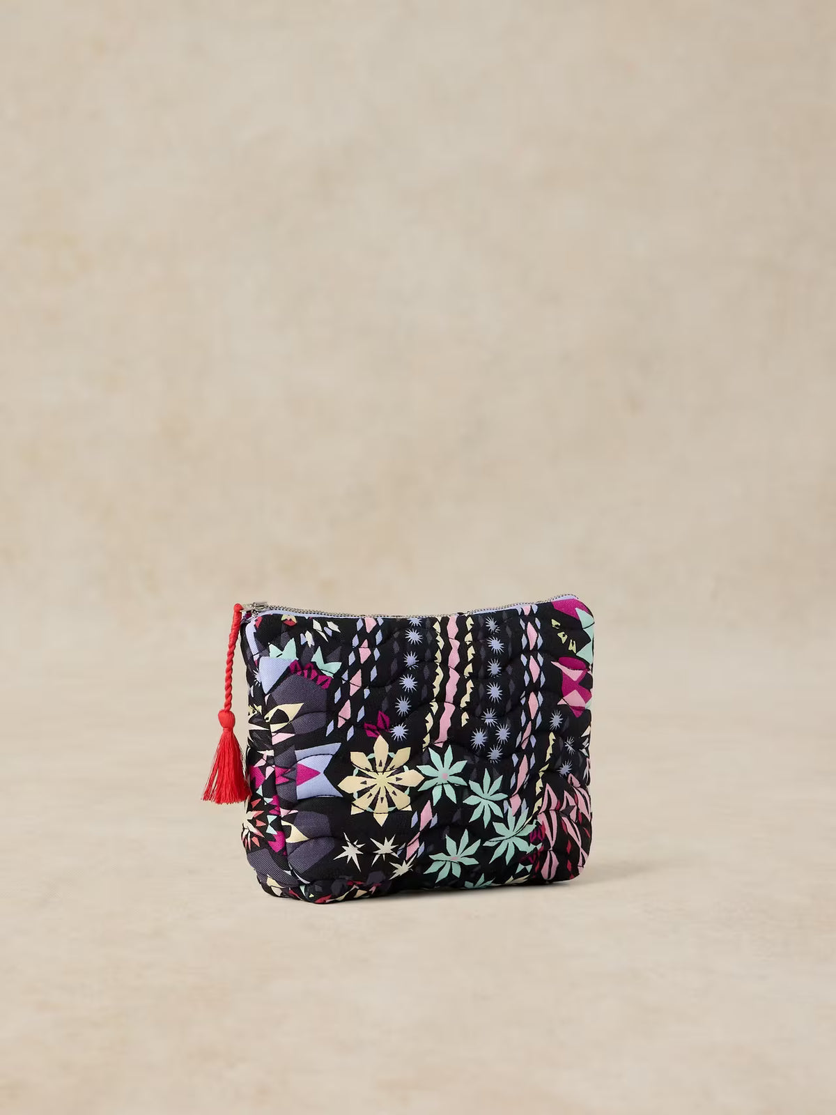 White Stuff Stella Quilted Wash Bag