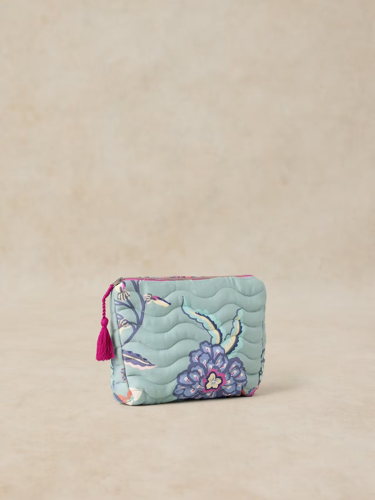 White Stuff Stella Quilted Wash Bag