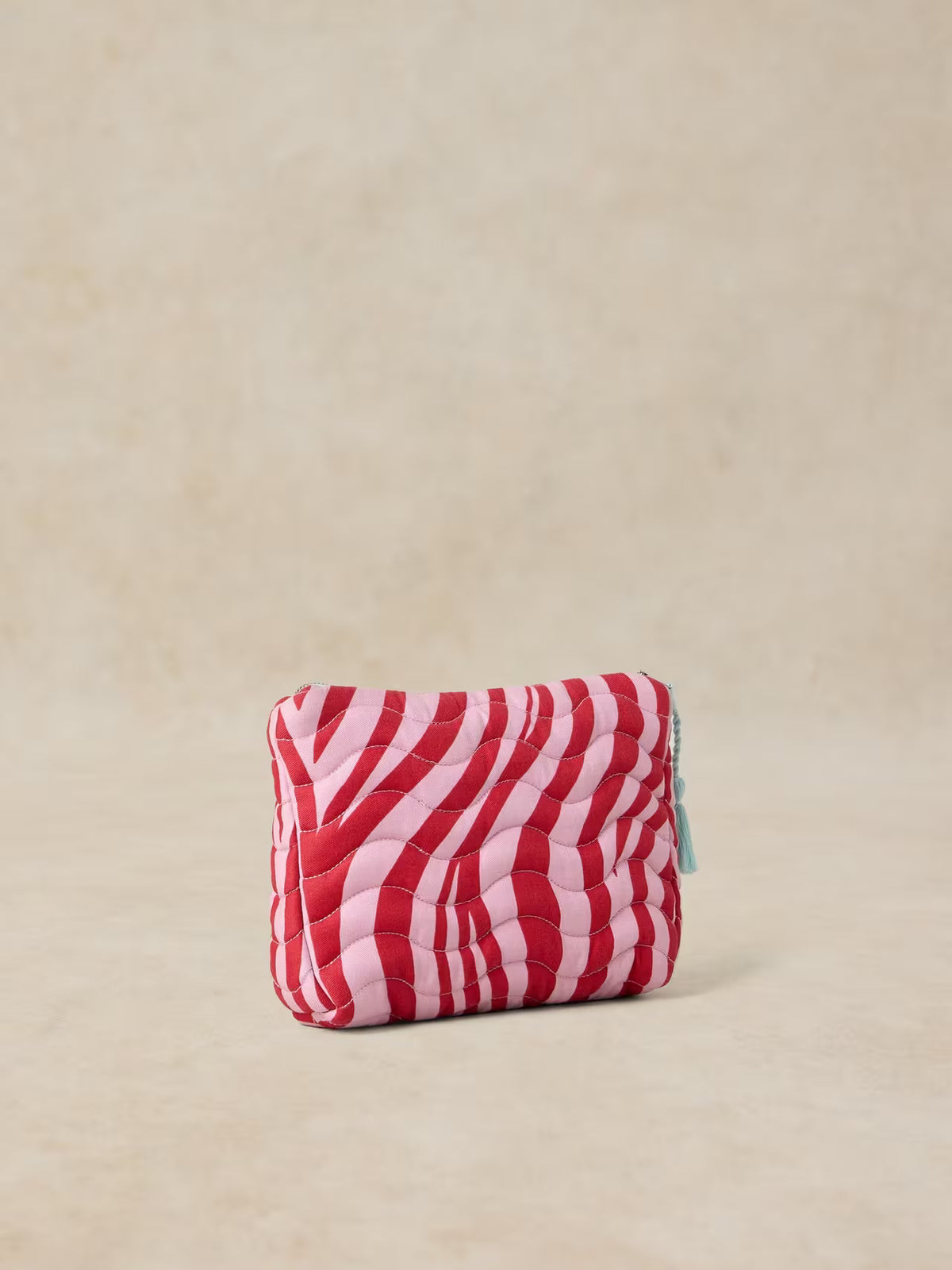 White Stuff Stella Quilted Wash Bag
