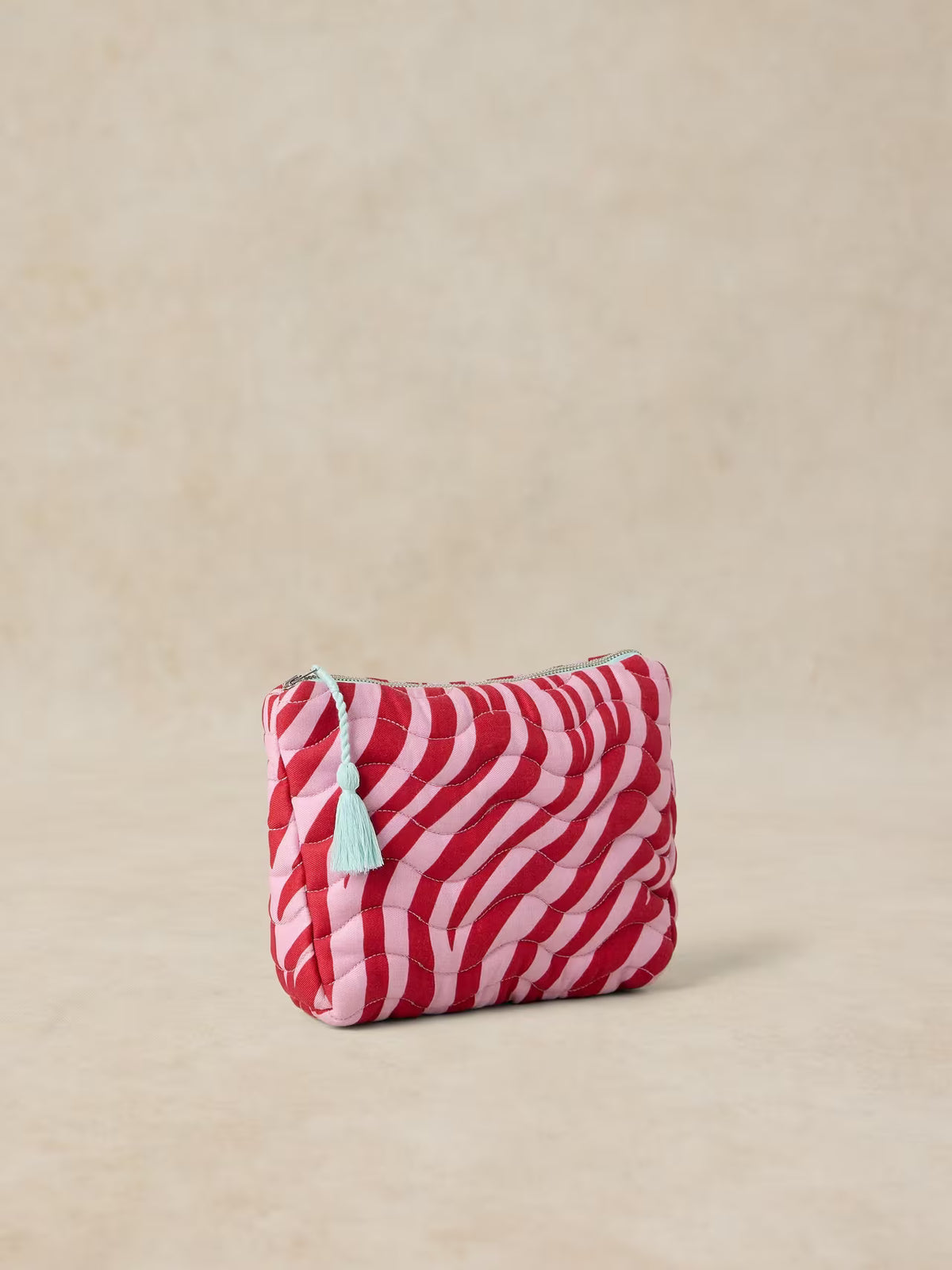 White Stuff Stella Quilted Wash Bag