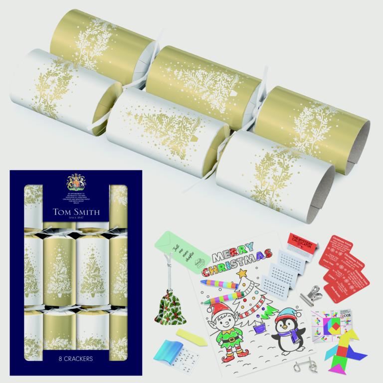 Tom Smith family pack of 8 gold Christmas crackers with traditional festive decorations