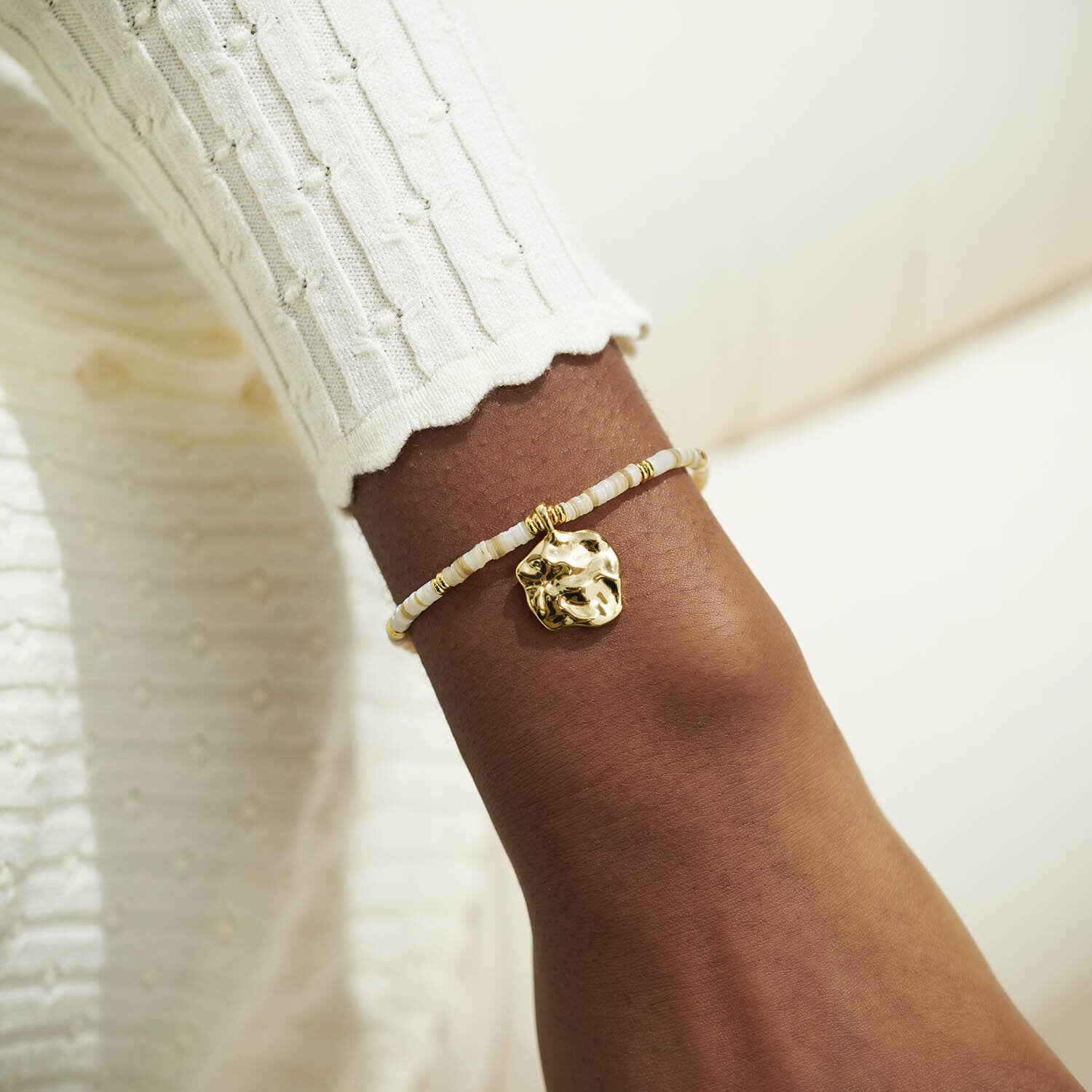 Joma Jewellery Summer Solstice White Shell Bracelet