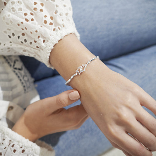 Joma Jewellery Forever Yours Amazing Auntie Bracelet