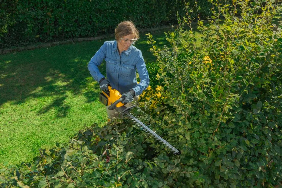 Stiga HT 300e Cordless Hedge Trimmer