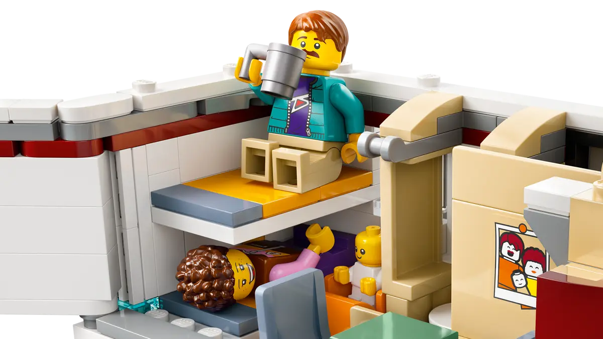 Lego City Holiday Adventure Camper Van 60453