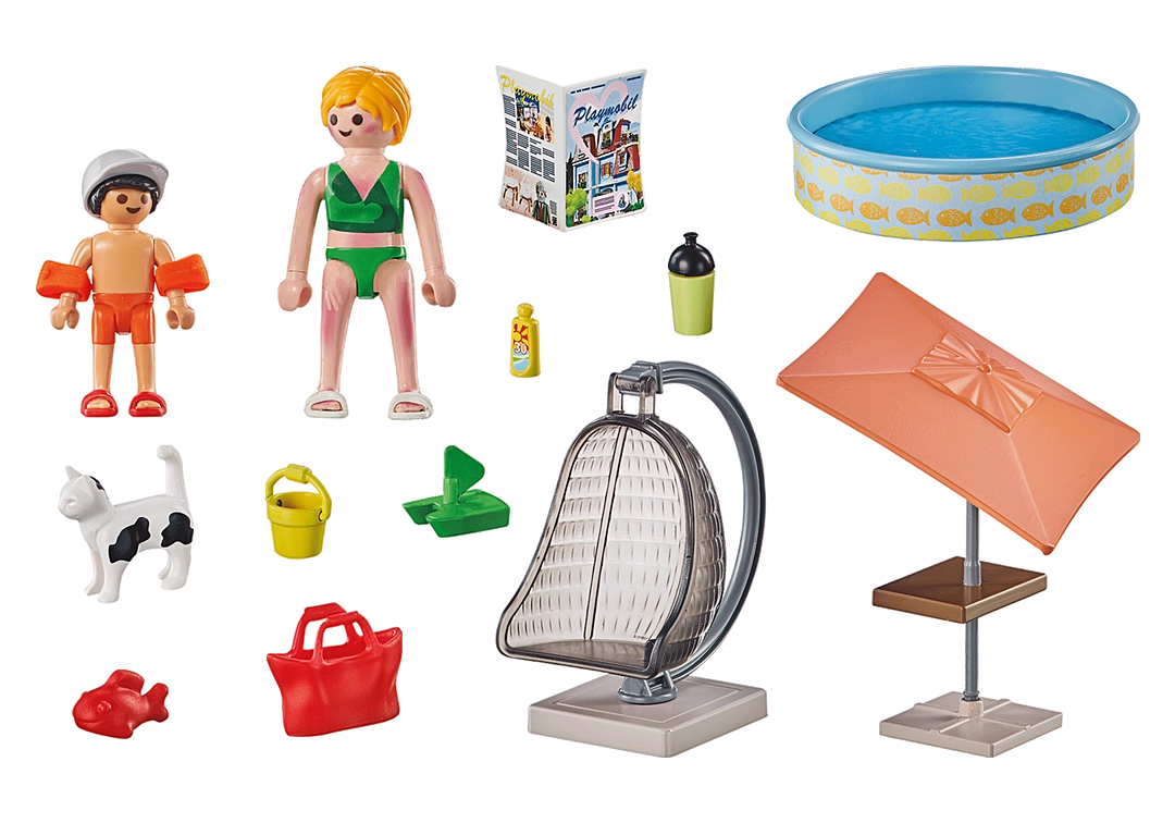 Playmobil My Life Splashing Fun at Home