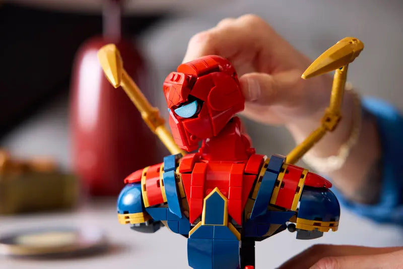 Lego Iron Spider-Man Bust Super Heroes 