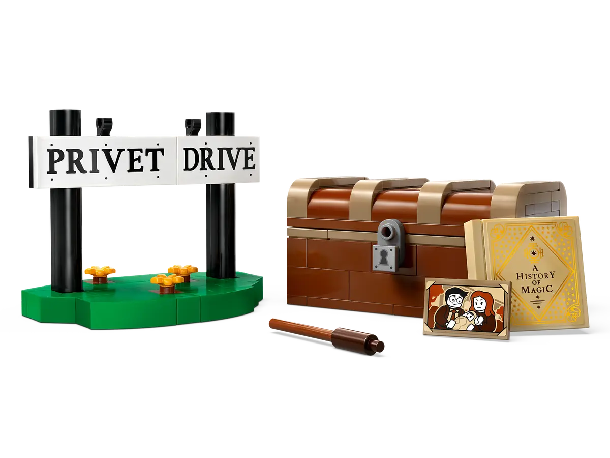 Lego Harry Potter Hedwig at 4 Privet Drive 76425