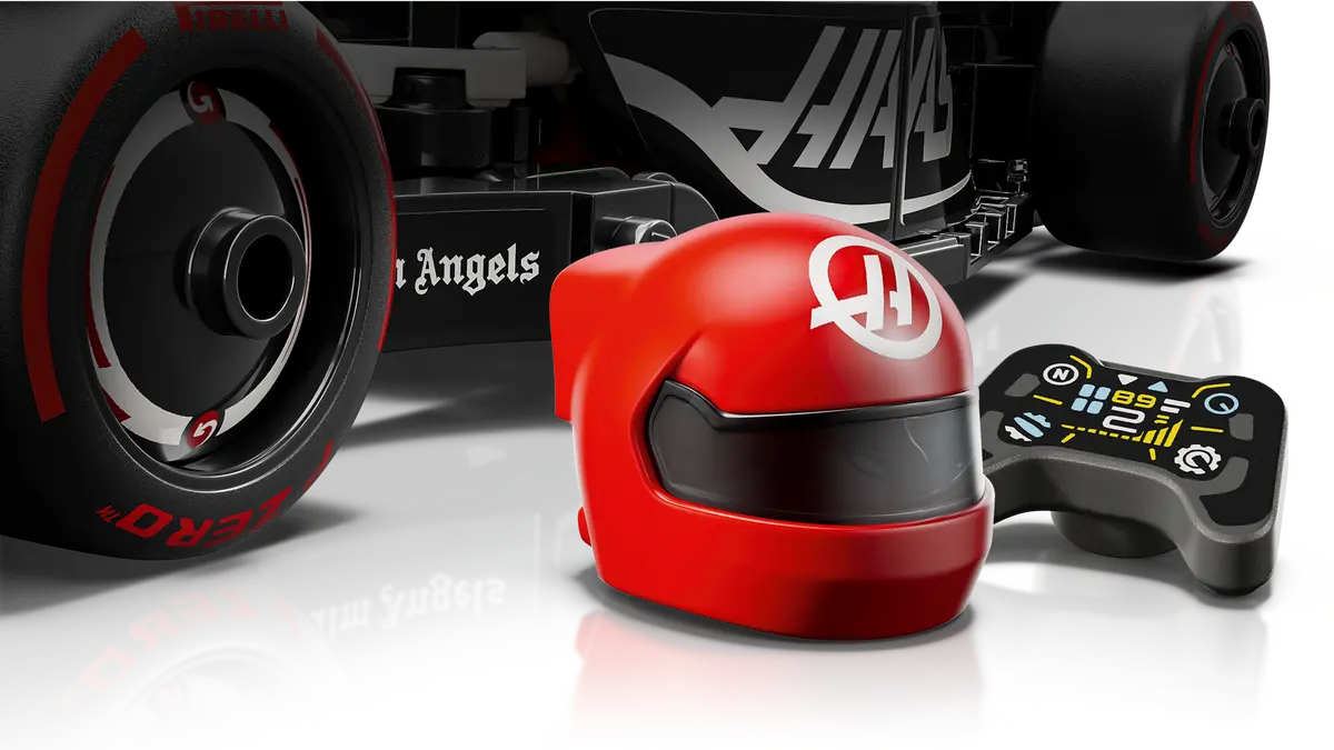 Lego Speed Champions MoneyGram Haas F1 Team VF-24 Race Car 77250