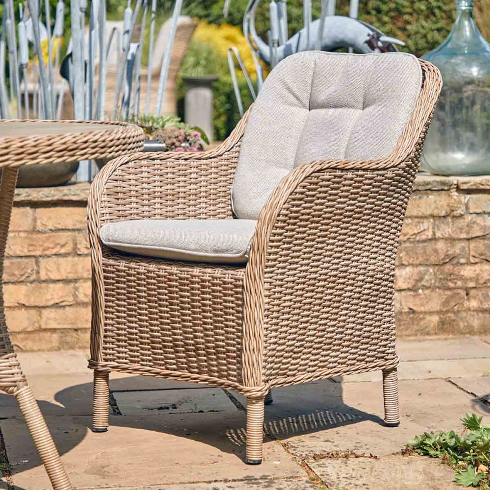LG Outdoor St Tropez Sand 6 Seat Dining Set with Lazy Susan & 3.0m Parasol