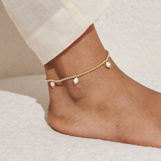Joma Jewellery Gold Plated Three Pearl Anklet