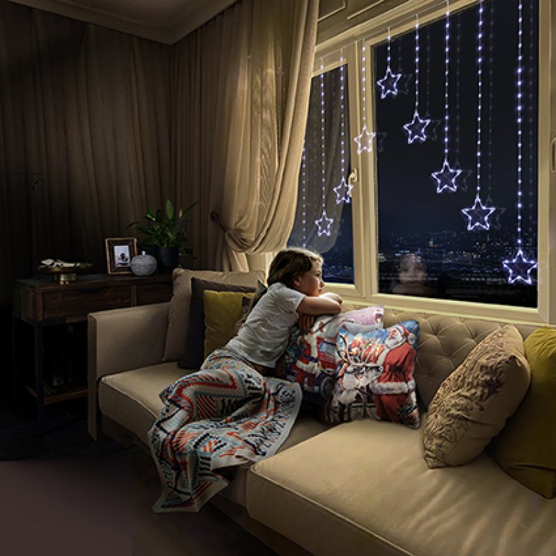 Premier 1.2m x 1.2m Flexbrights V-shaped star curtain light with 258 bright white LEDs