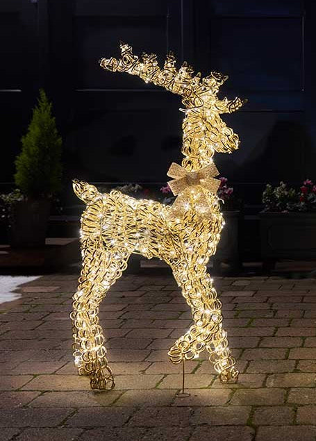 Smart Garden 150cm Titan Gold Stag low voltage LED light ornament with gold finish