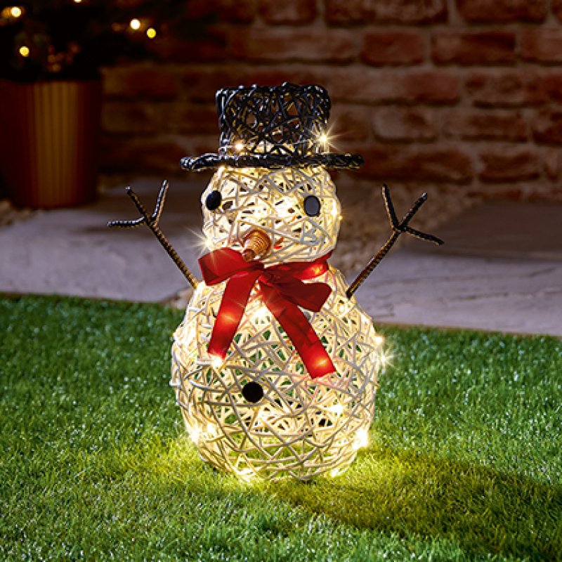 Premier 39cm battery operated rattan look snowman christmas light with 50 warm white LEDs