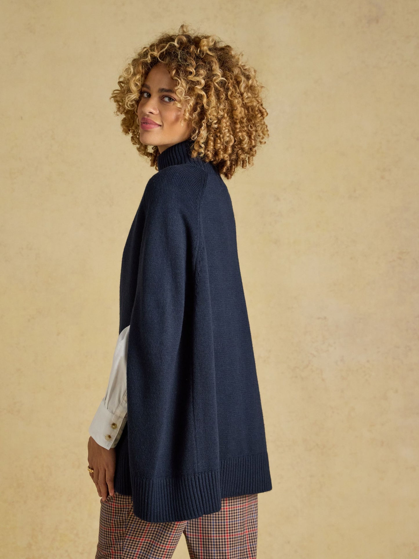 Joules Women's High Neck Knitted Cape
