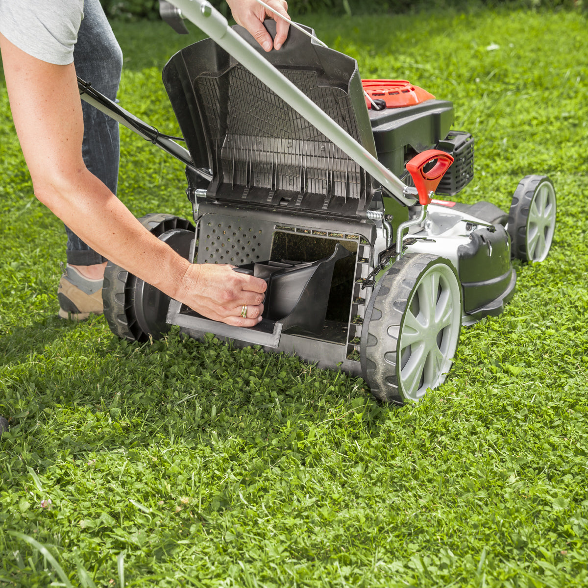 AL-KO EASY 5.10 SP-S Self Propelled Petrol Lawnmower