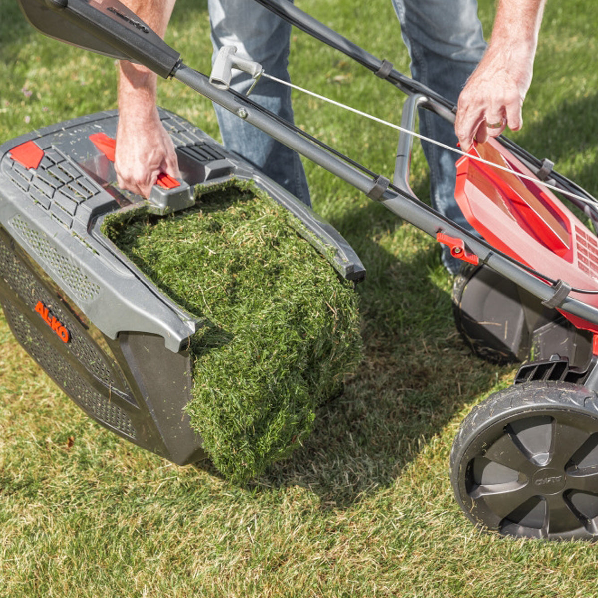 AL-KO Premium 470 SP-H Self Propelled Petrol Lawn Mower
