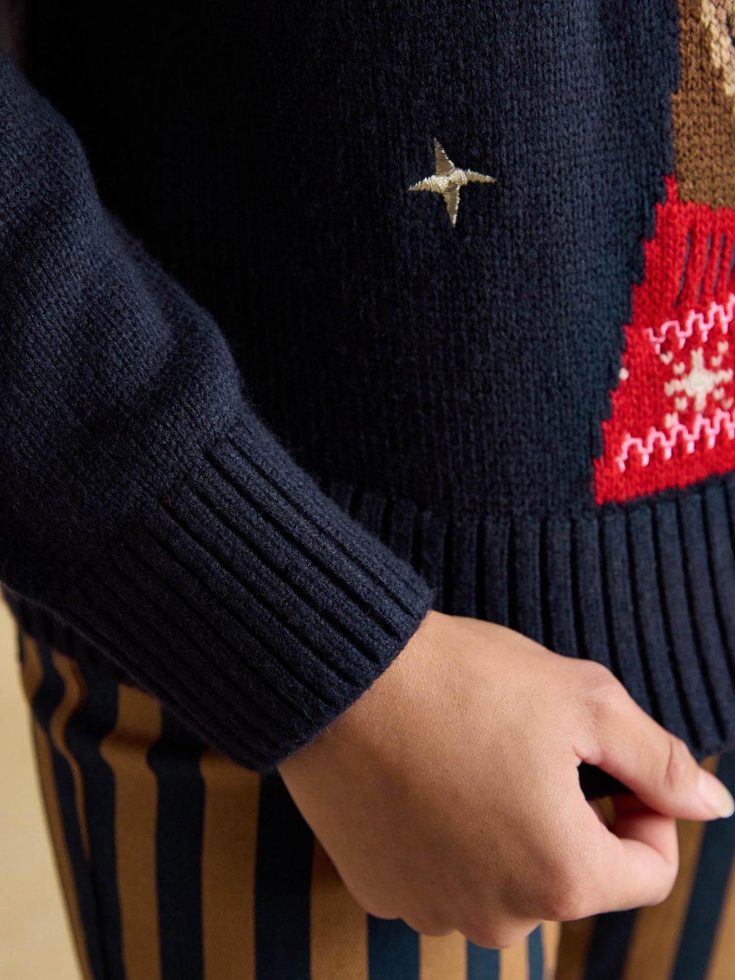 Joules Noelle Embroidered Knitted Christmas Jumper