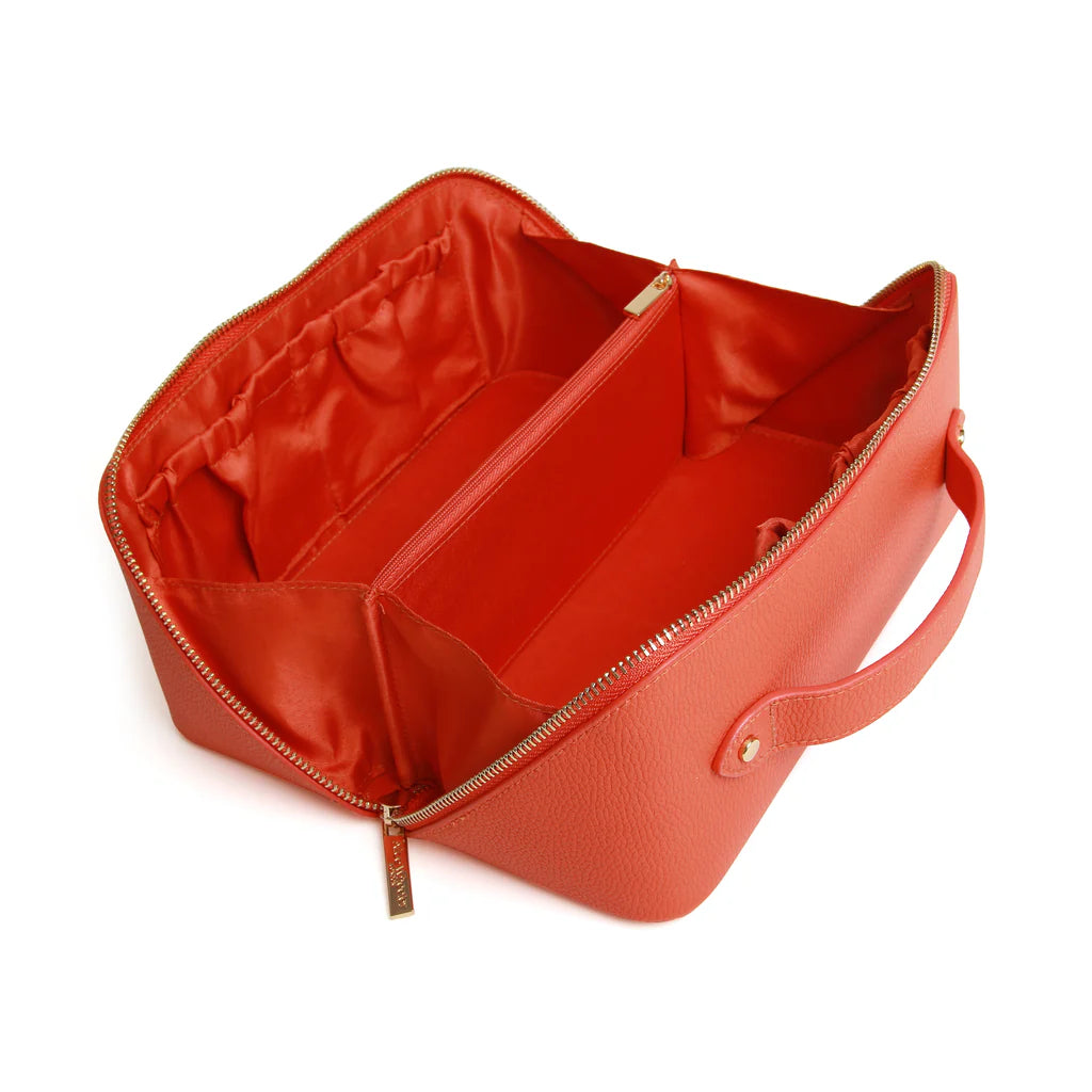 Alice Wheeler Train Case