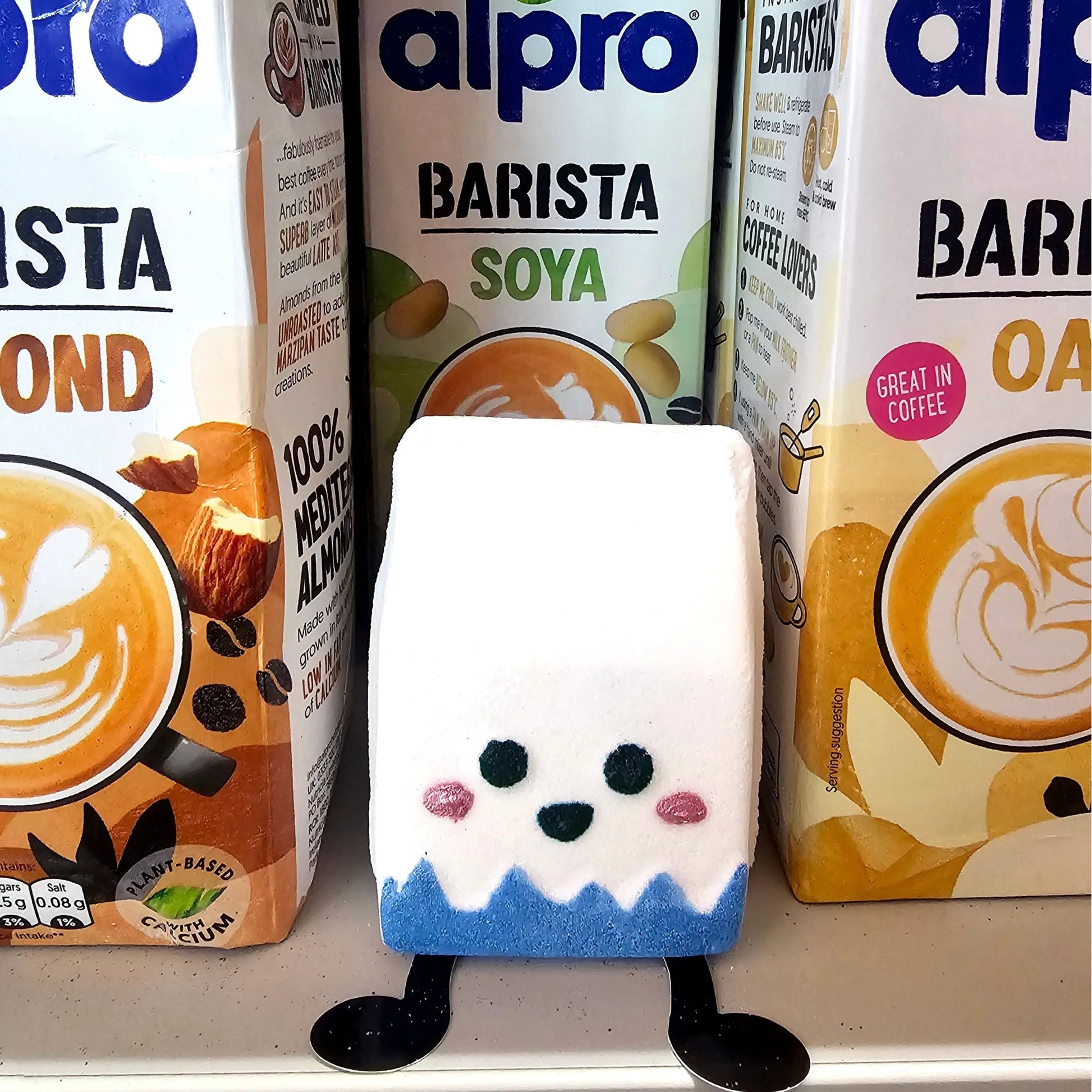 Bomb Cosmetics Micah the Milk Carton Fizzy Rascal