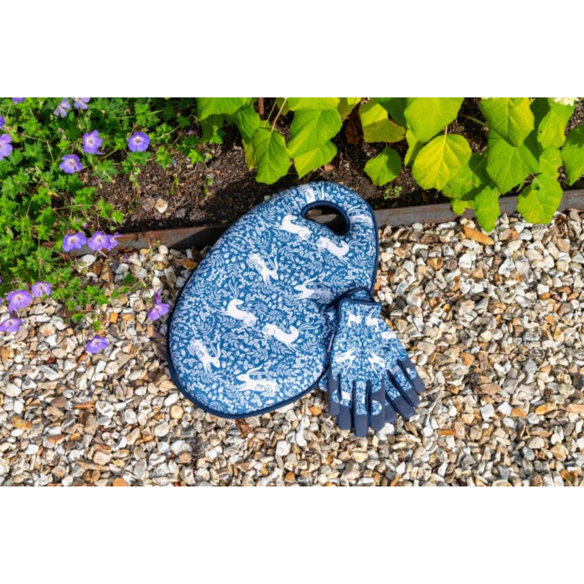 Burgon & Ball Rabbits & Bunnies Kneelo Kneeler