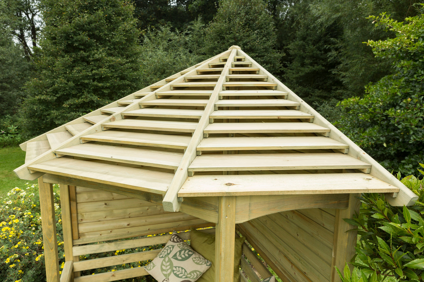 Forest Garden Venetian Corner Arbour