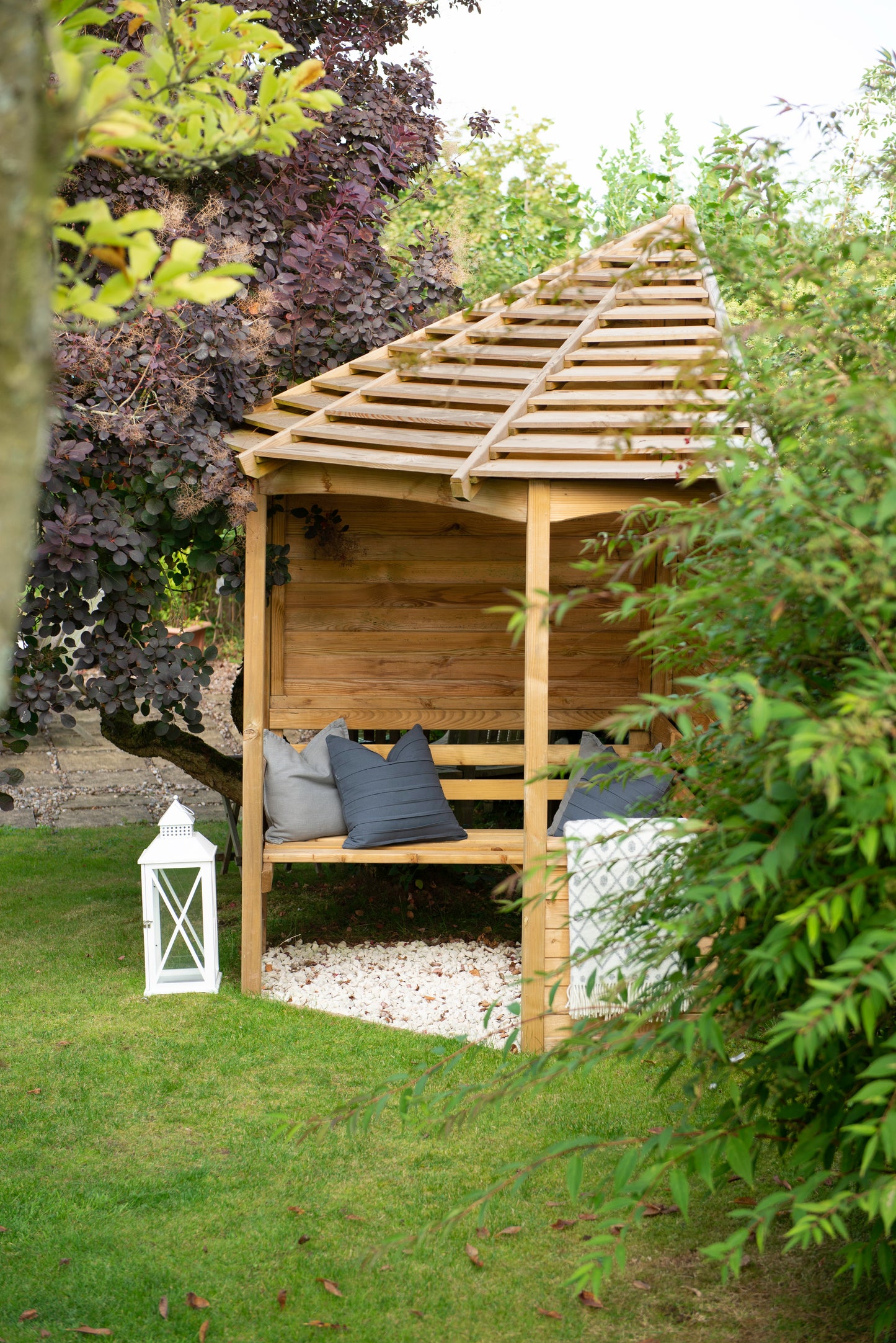 Forest Garden Venetian Corner Arbour
