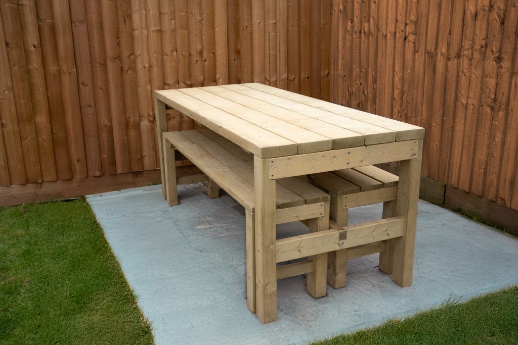 Forest Garden Dining Table/Bench Set