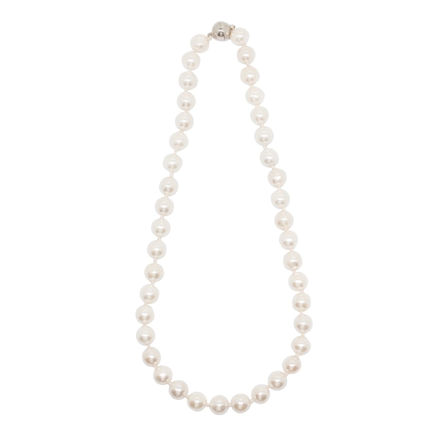 D&X Audrey Mother of Pearl Short Magnetic Necklace