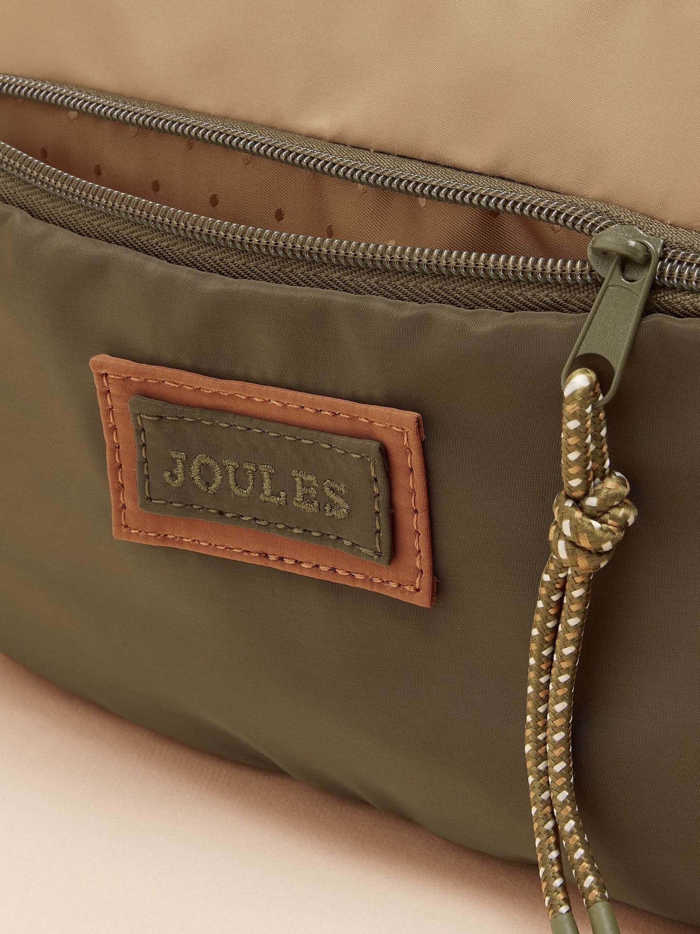 Joules Marlow Nylon Cross Body Bag