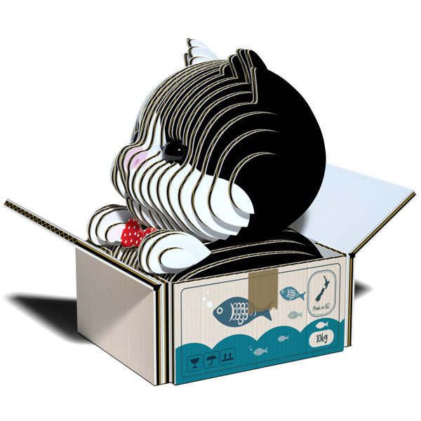 EUGY Tuxedo Cat 3D Card Model Kit