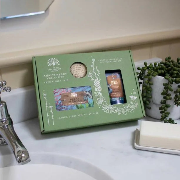 English Soap Company Anniversary Trio Ocean Seaweed Hand & Body Gift Set