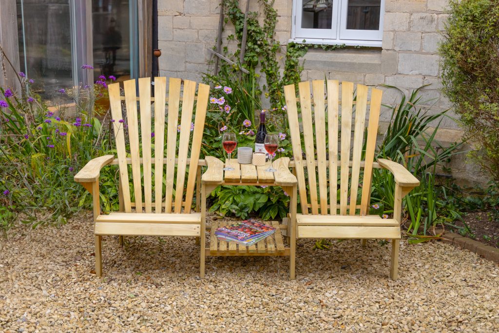 Forest Garden Florida Love Seat