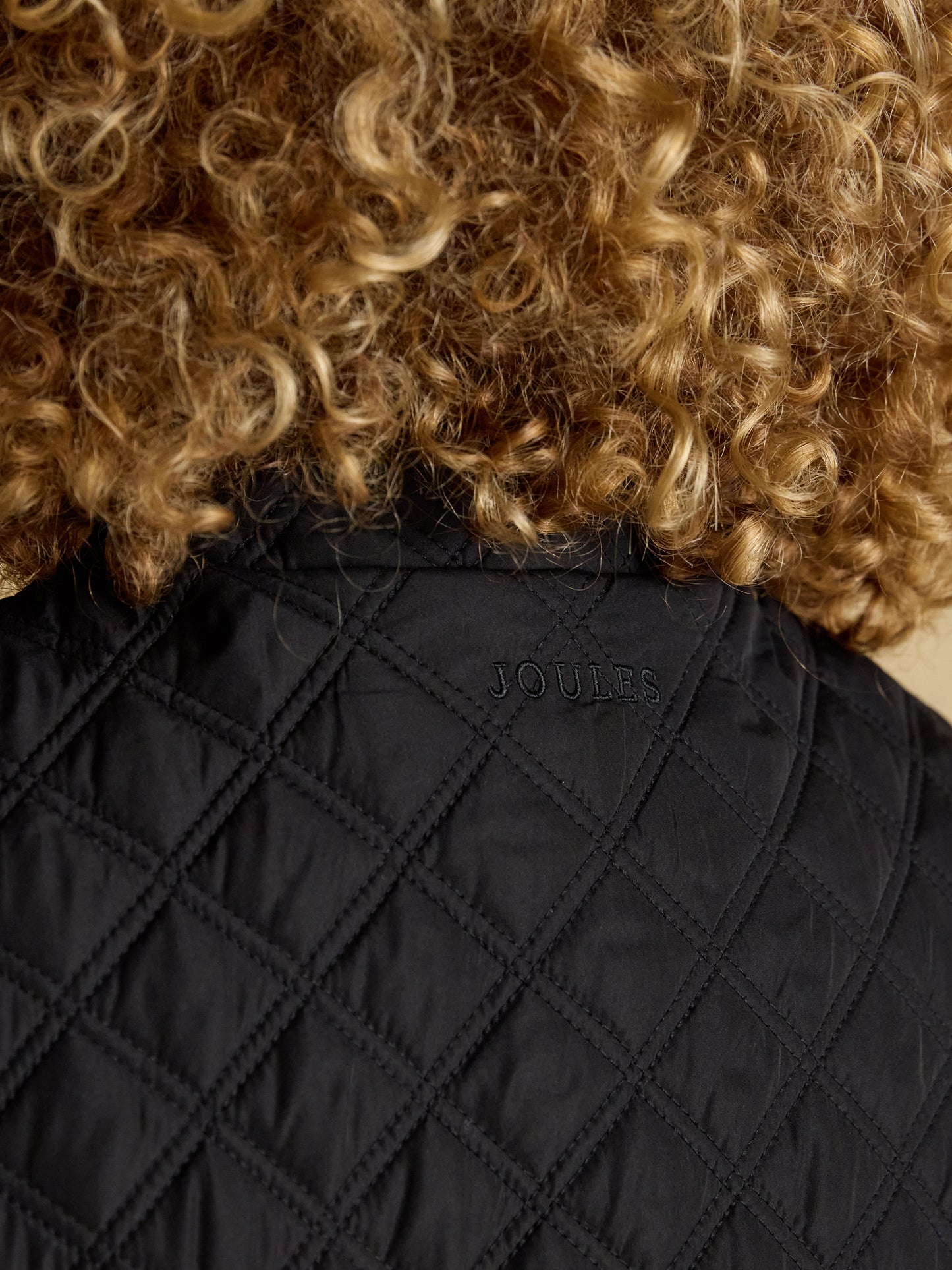 Joules Minx Showerproof Diamond Quilted Gilet