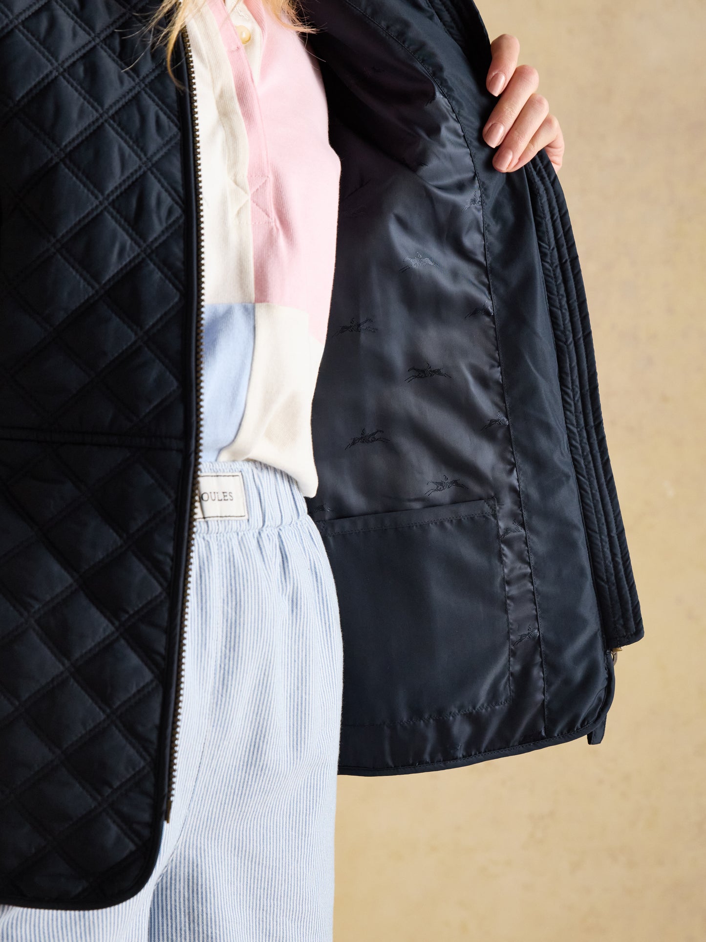 Joules Minx Showerproof Diamond Quilted Gilet