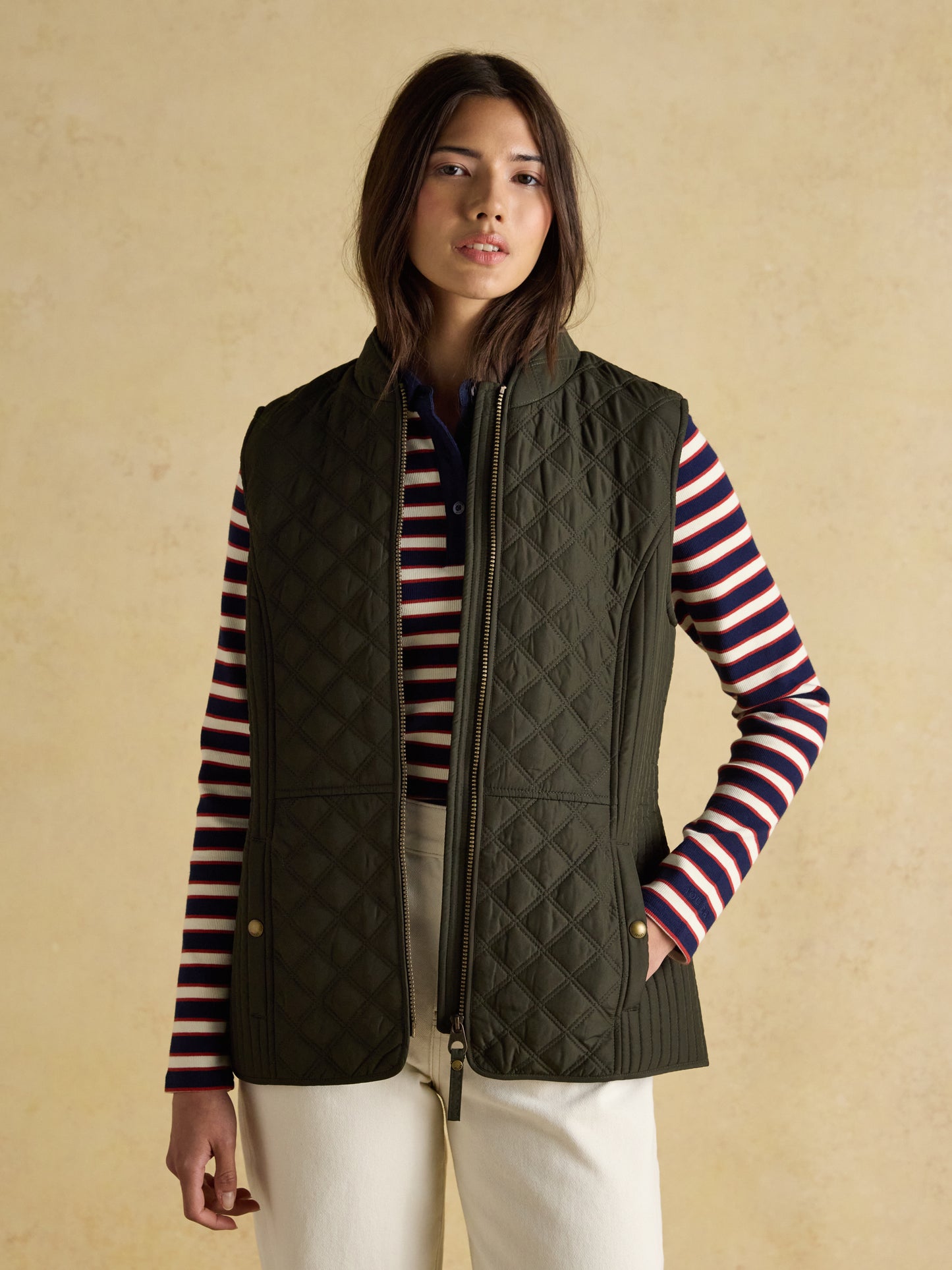 Joules Minx Showerproof Diamond Quilted Gilet