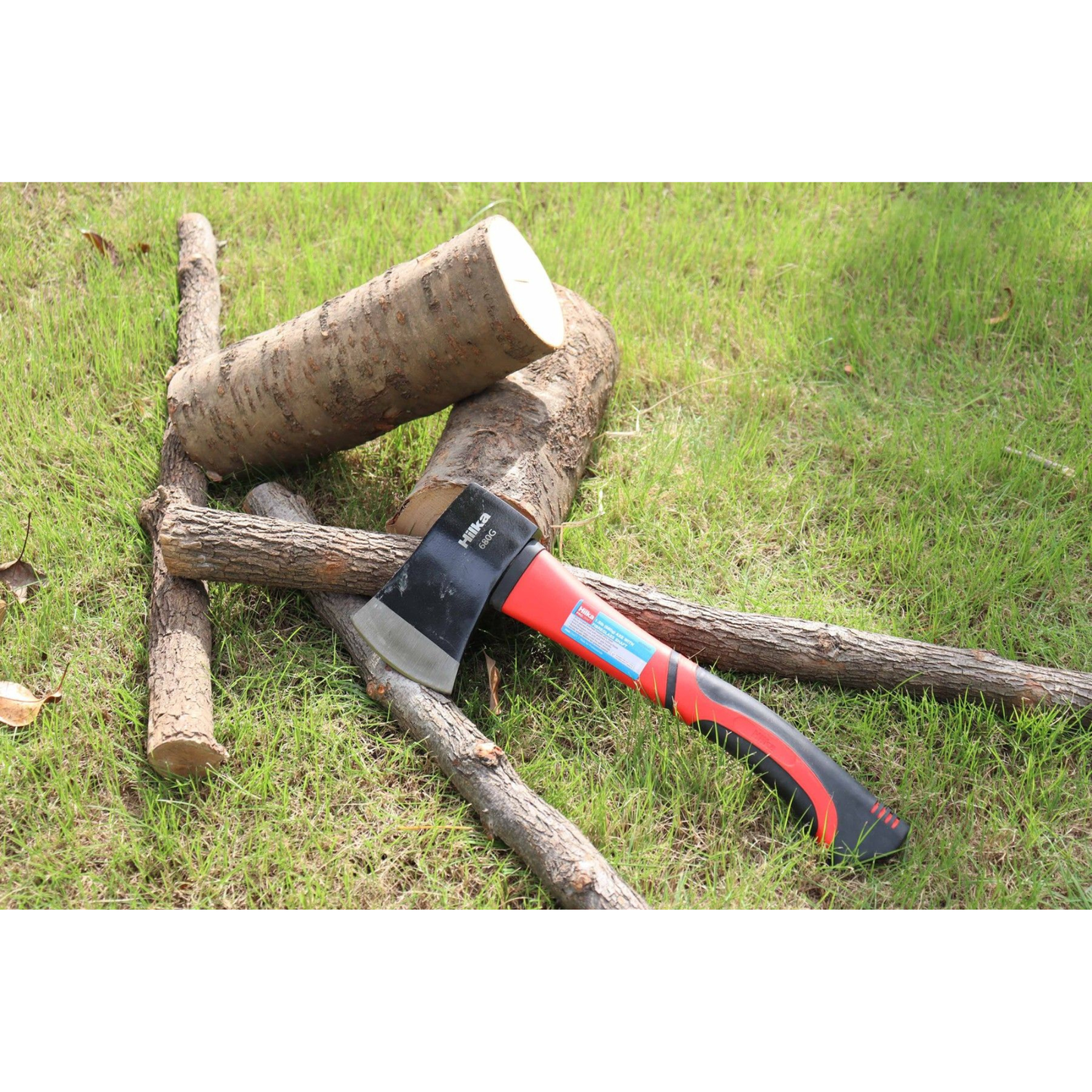 Hilka Axe with Fibre Glass Shaft 1.50lb (680g)