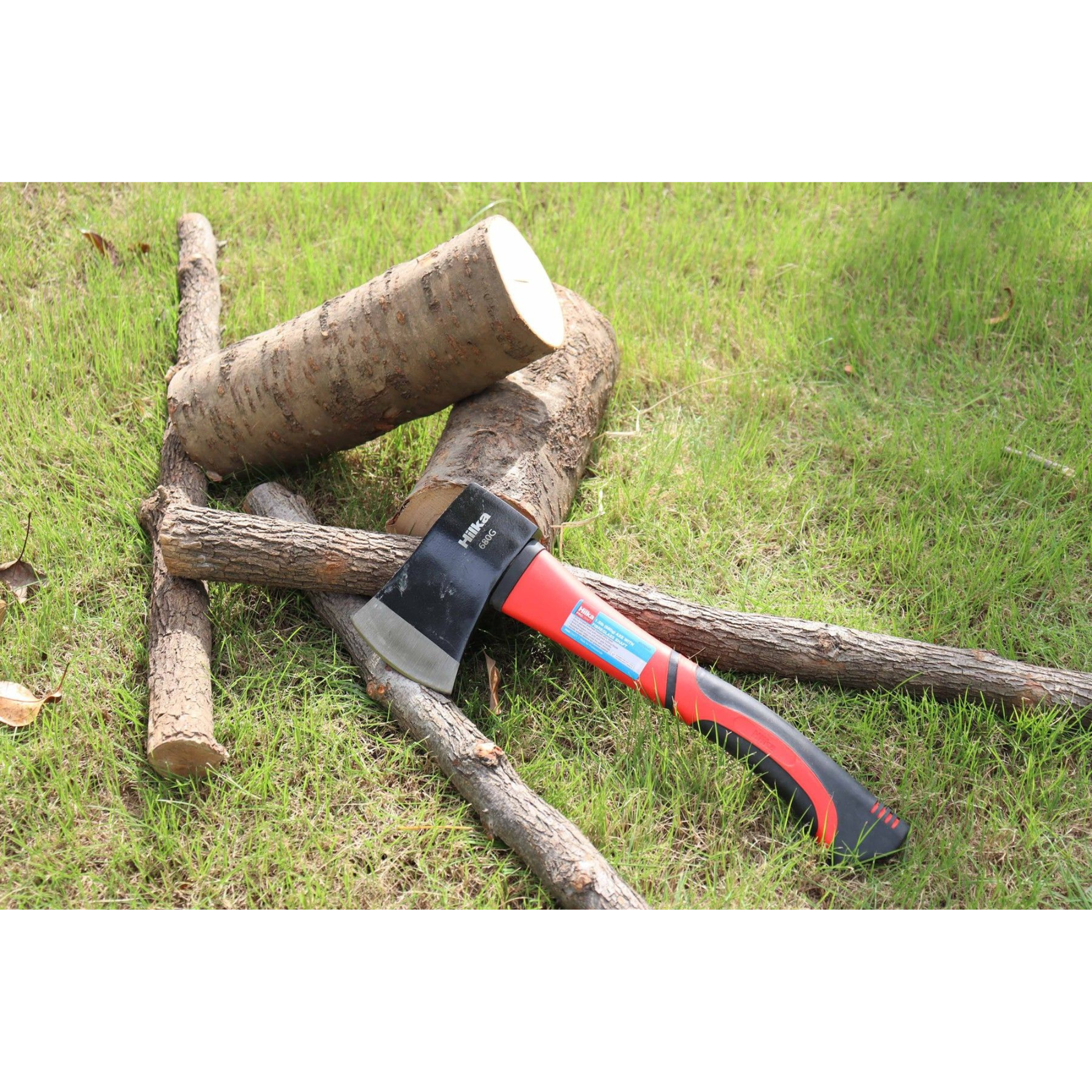 Hilka Axe with Fibre Glass Shaft 1.50lb (680g)