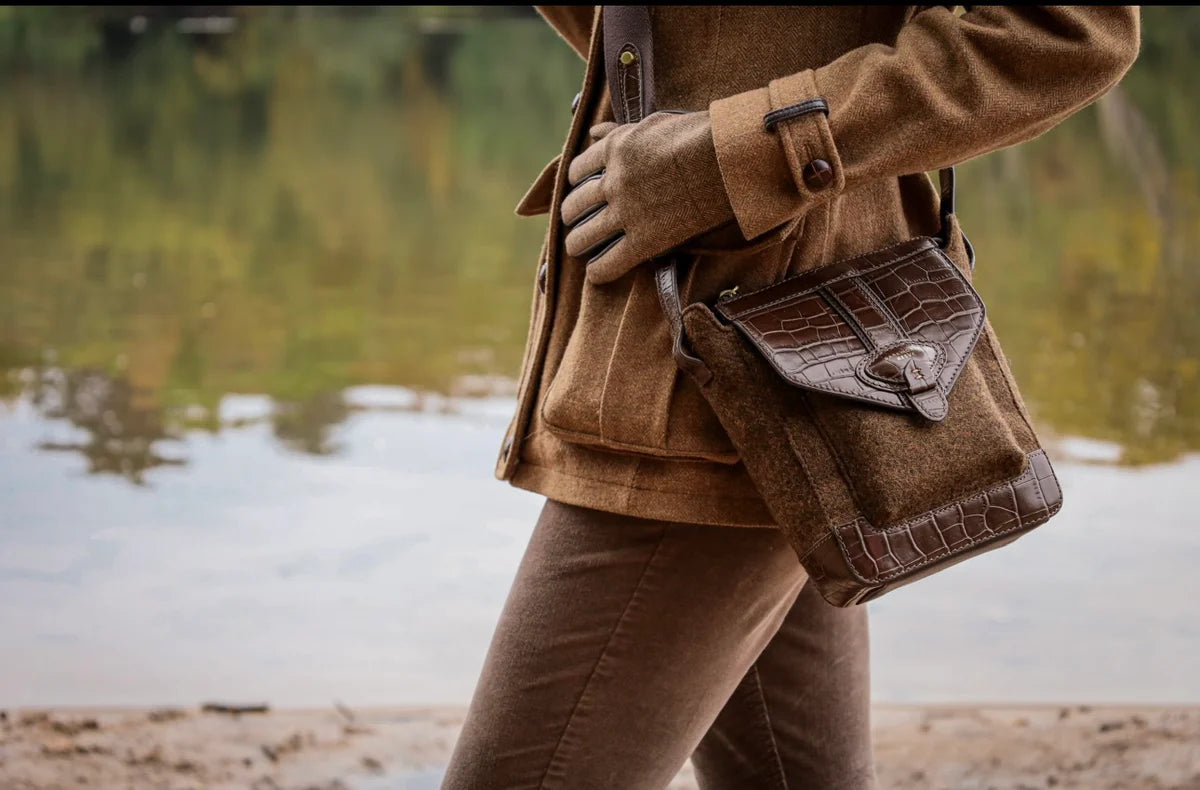 Barkworth Reeve Hackthorn Leather Crossbody Bag