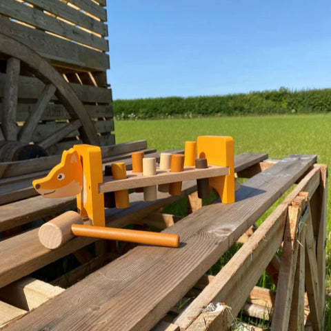 Inside Out Toys Woodland Fox Hammer Bench (8 Peg)