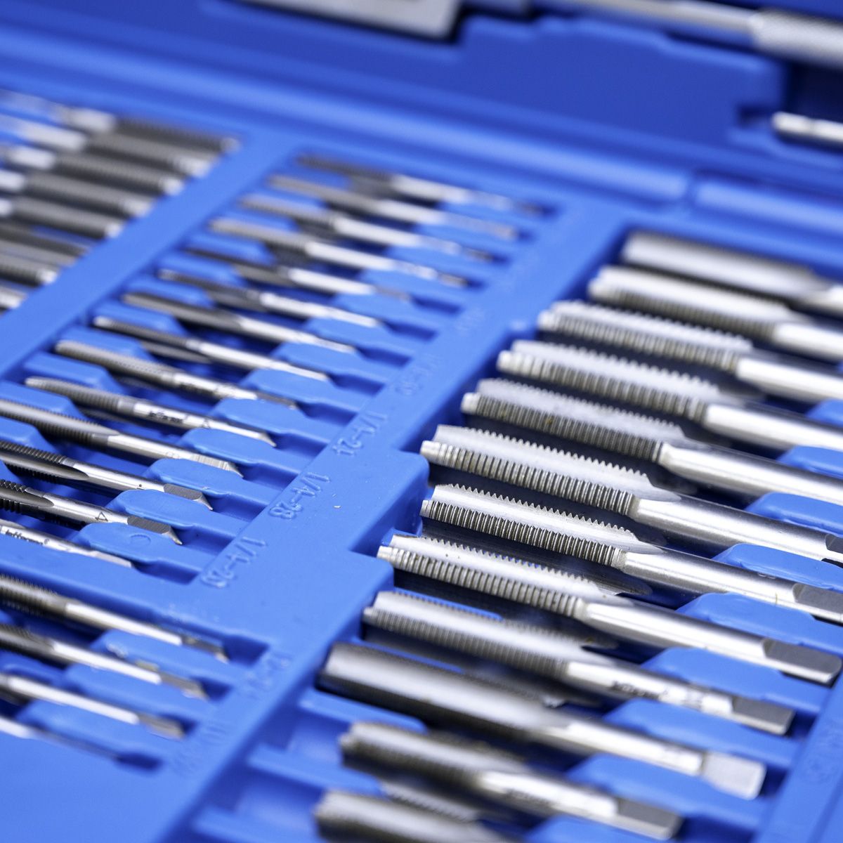 Jefferson 110-Piece Metric Tap & Die Set