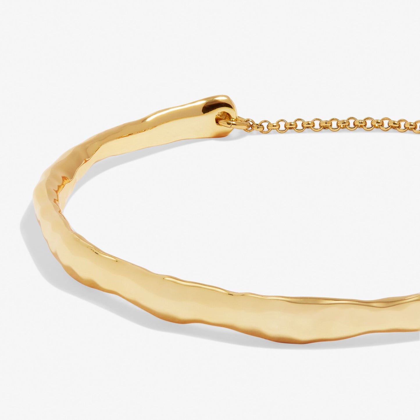 Joma Jewellery Bracelet Bar Hammered Gold Plated Bangle
