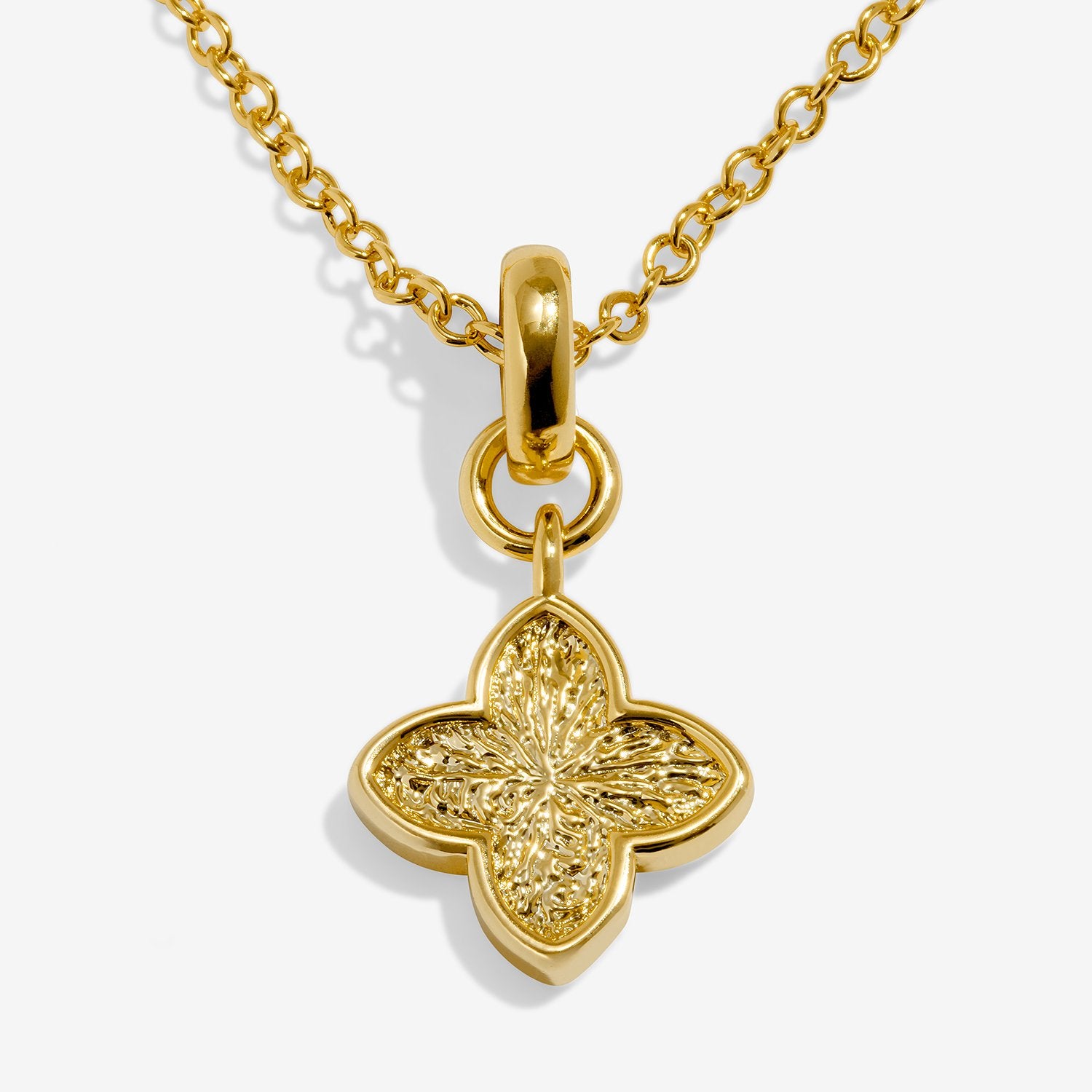 Joma Jewellery Signature Clover Collection Textured Bracelet In Gold Plating