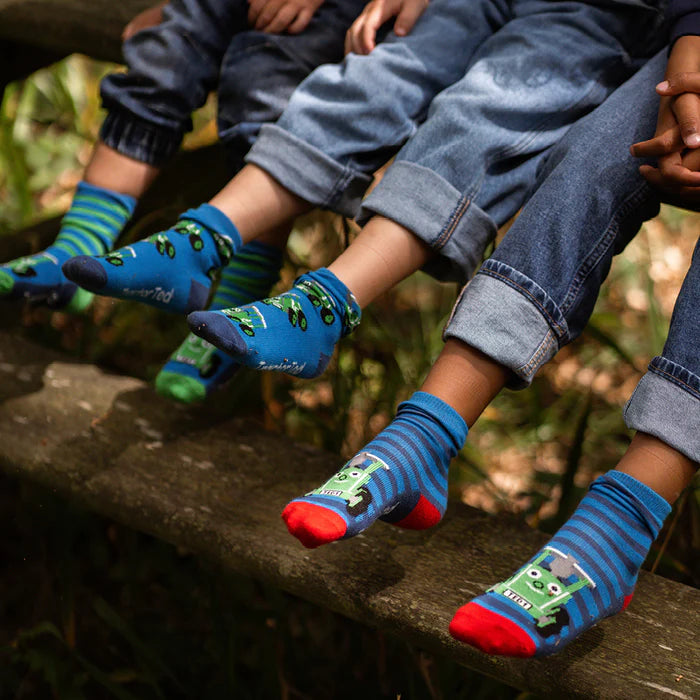 Tractor Ted Socks Size 6-8.5